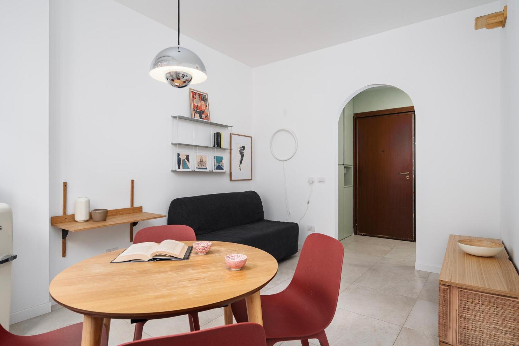 New - Modern And Bright - Wi-fi, A-c - 4 Seats Apartment *